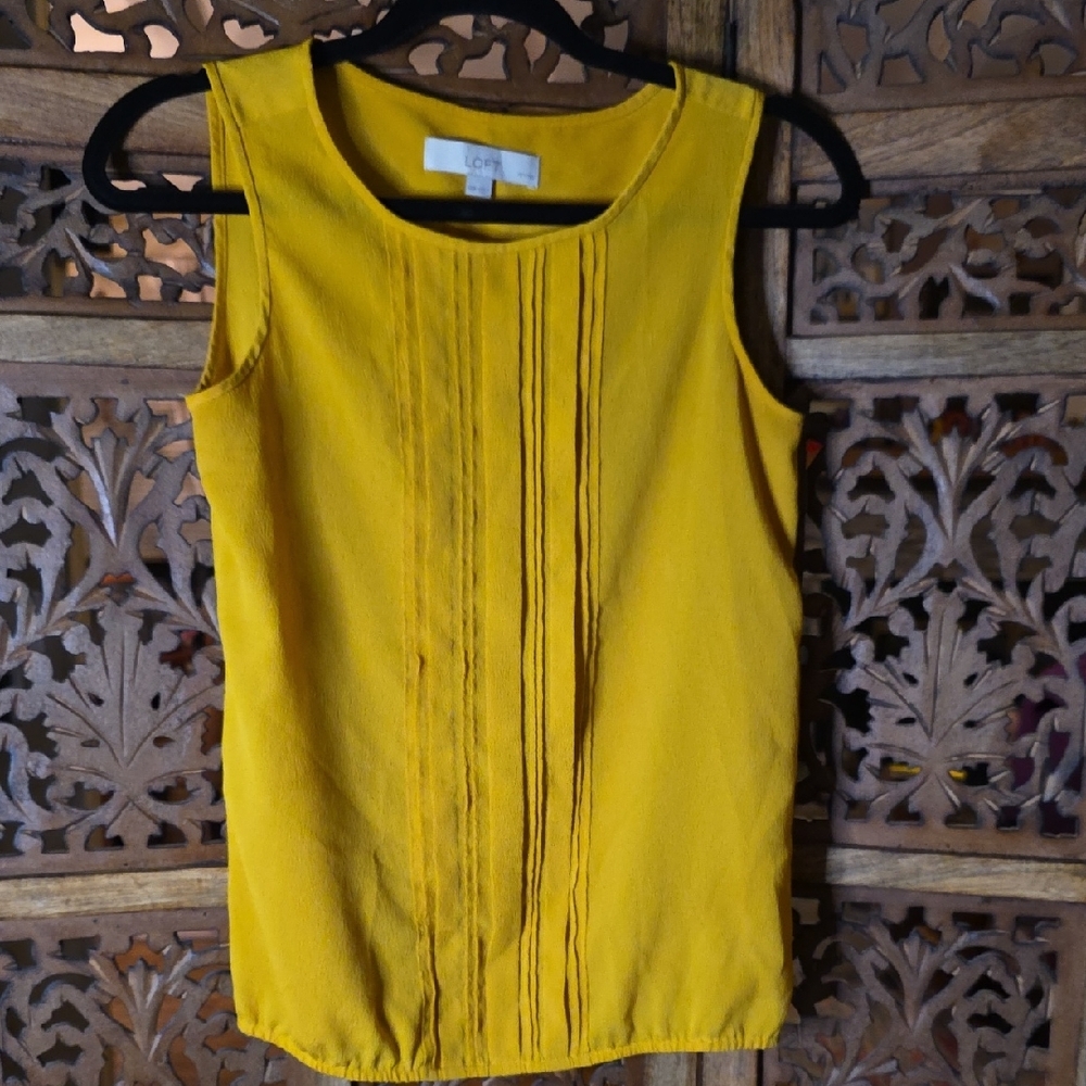 LOFT Yellow Sleeveless Women's Top